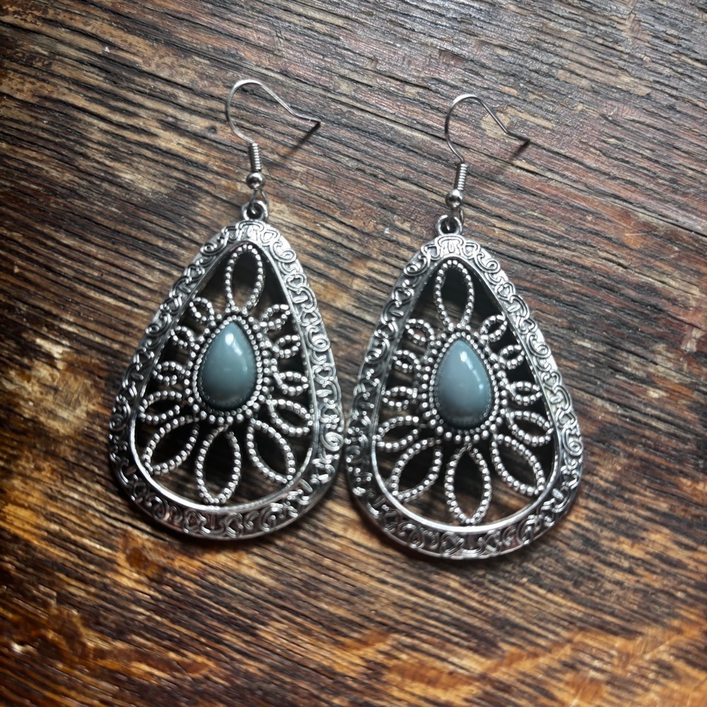 Bohemian Teardrop Earrings w/grey stone festival boho vintage